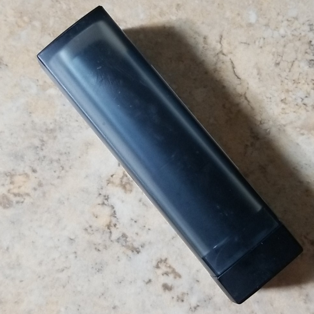 4/25 bundle item. Maybelline Powder Matte Lip in Nocturnal Rose - Picture 4 of 5
